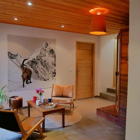 Nid Douillet Briancon Bed and Breakfast Exteriör bild