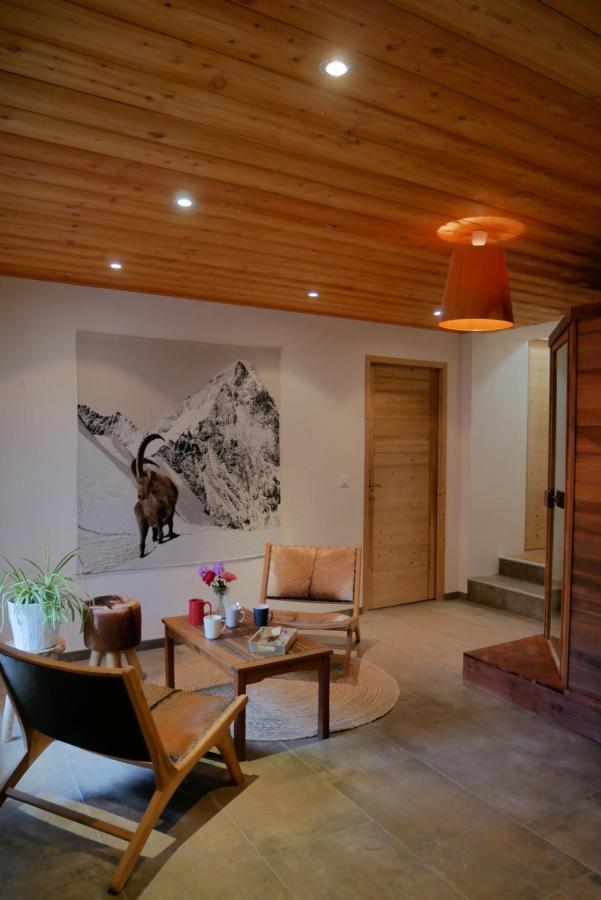 Nid Douillet Briancon Bed and Breakfast Exteriör bild